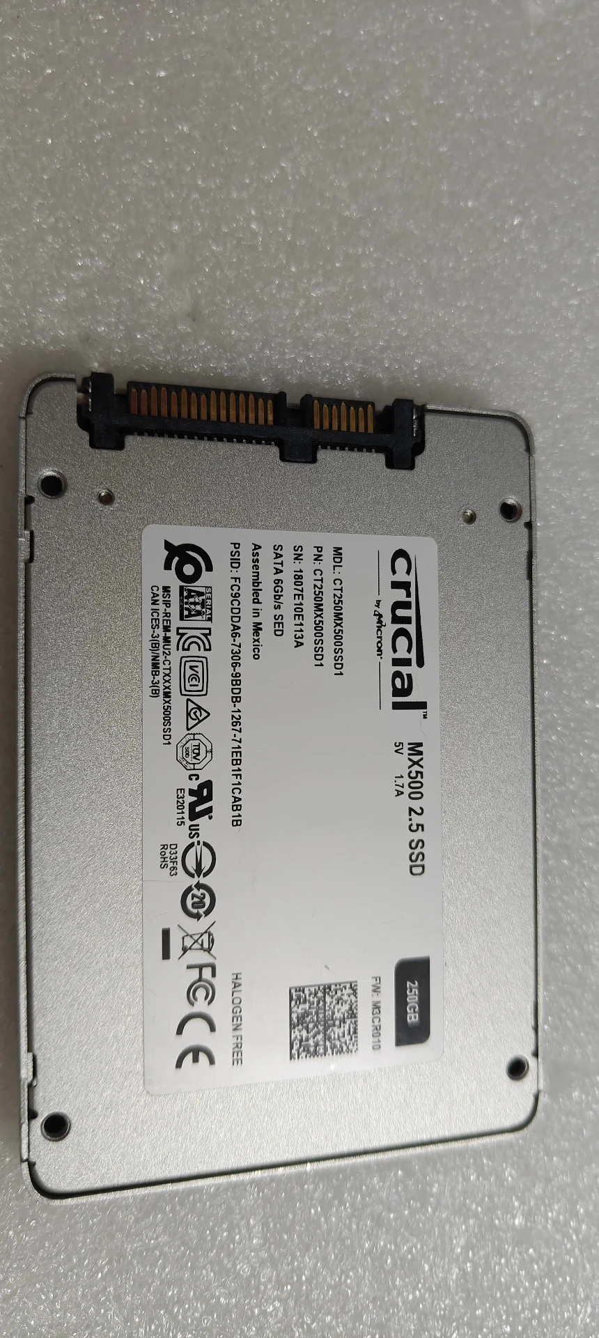 CT250MX500SSD1 — label reference photo 1