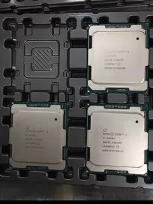 Intel Core i9-9820X — reference photo including other products 1