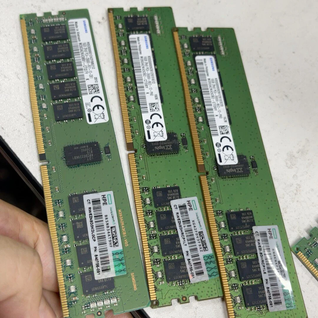 M393A2K43C81-V05 — product reference photo 1