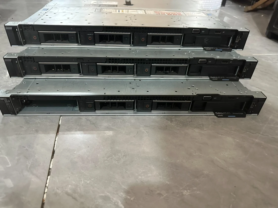 PowerEdge R440 — product reference photo 1