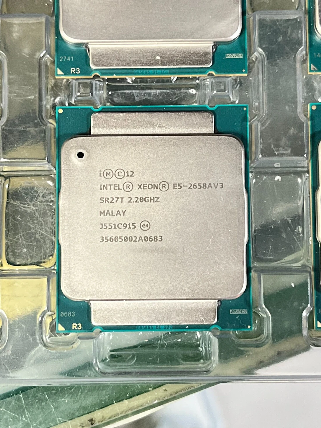 Intel Xeon E5-2658A v3 — label reference photo 1