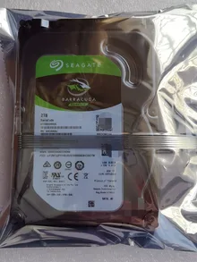 ST2000DM006 — product reference photo 5