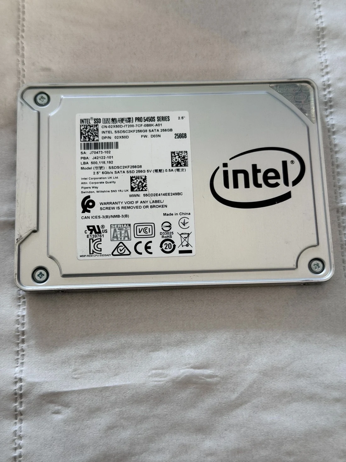 SSDSC2KF256G8 — product reference photo 1