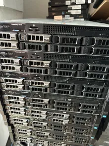 PowerEdge R730 — reference photo including other products 6