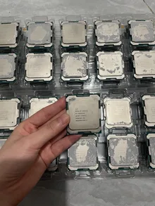 Intel Xeon E5-2699A v4 — product reference photo 2