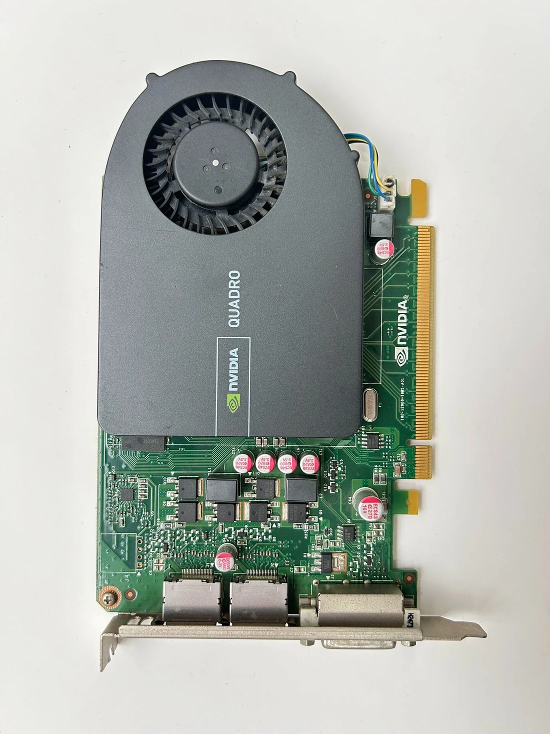 Quadro 4000 — product reference photo 1