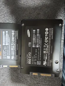 MZ-76E1T0 — reference photo including other products 4
