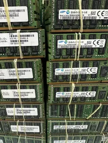 Samsung 32GB DDR4-2133 LRDIMM 4DRx4 — product reference photo 3