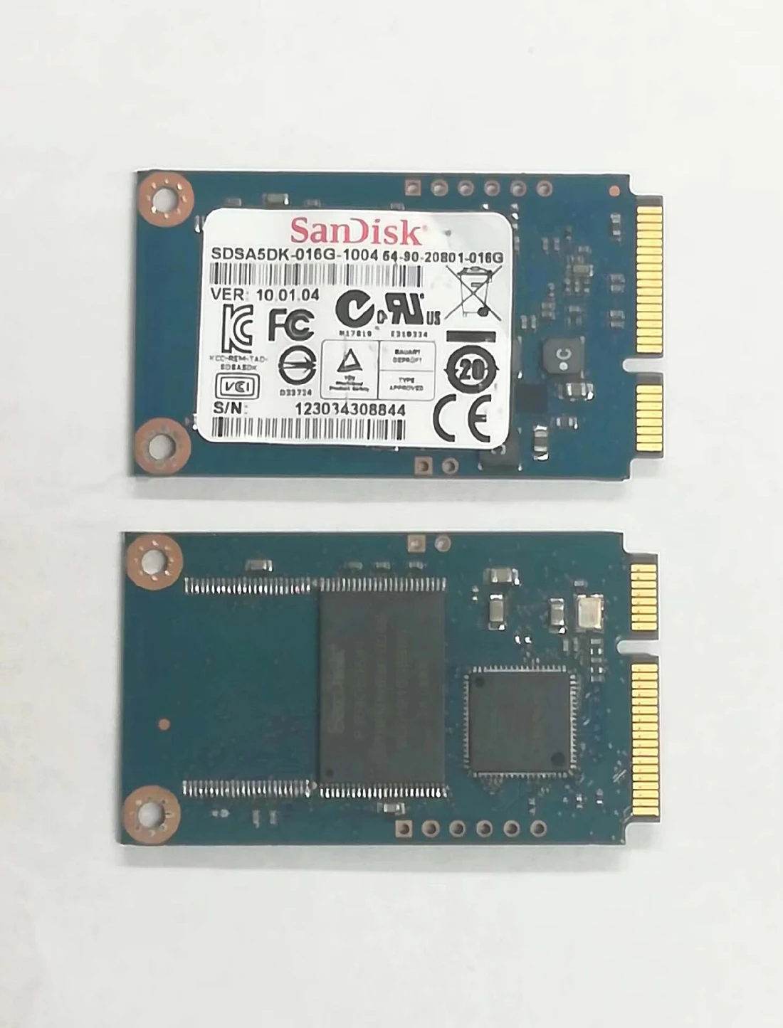 SDSA5DK-016G-1004 — product reference photo 1