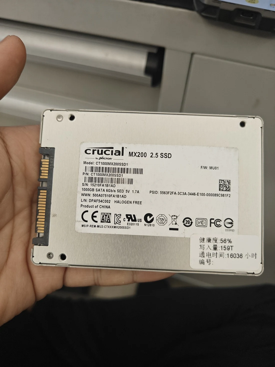 CT1000MX200SSD1 — product reference photo 1