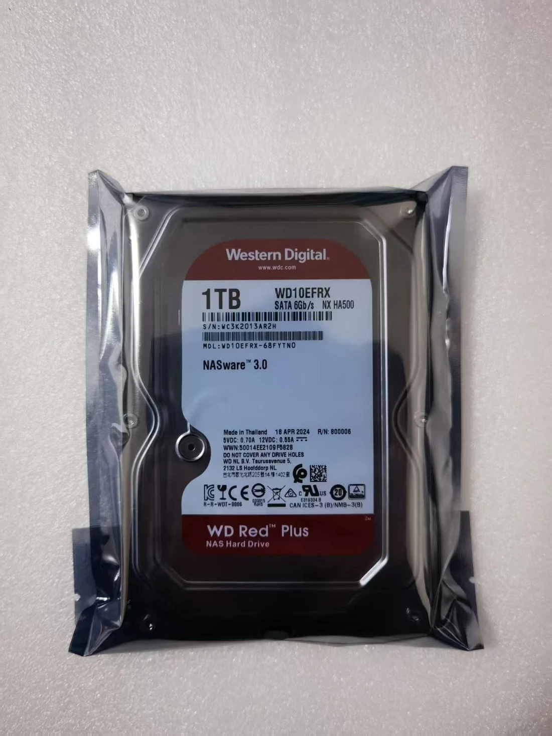 WD10EFRX — product reference photo 1