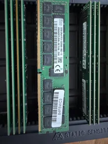 HMA84GR7CJR4N-XN — reference photo including other products 2
