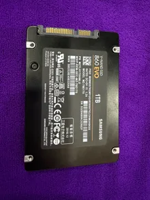 MZ-76E1T0 — product reference photo 2
