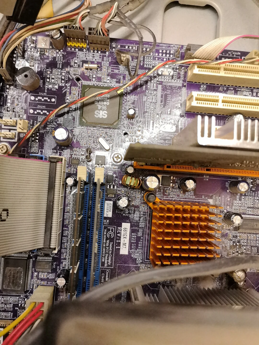 661GX-M7 — product reference photo 1