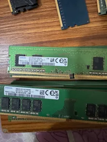 M378A1K43EB2-CWE — reference photo including other products 3