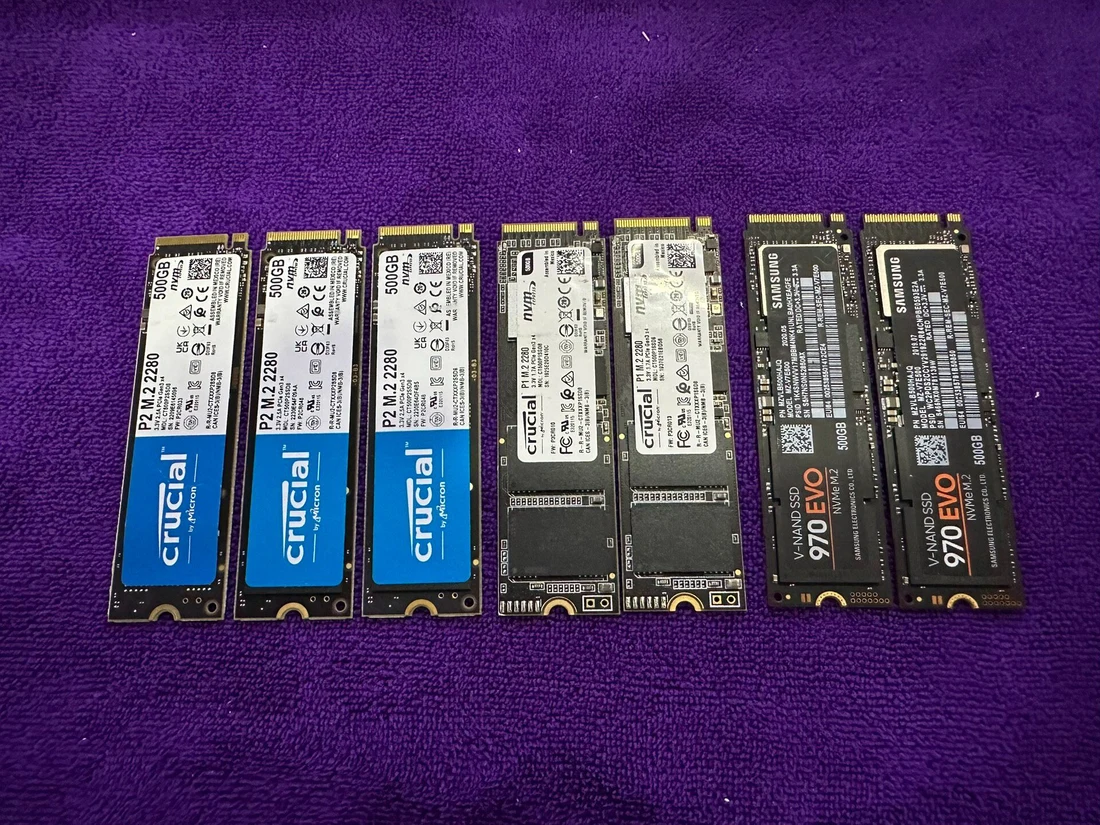 CT500P2SSD8 — reference photo including other products 1