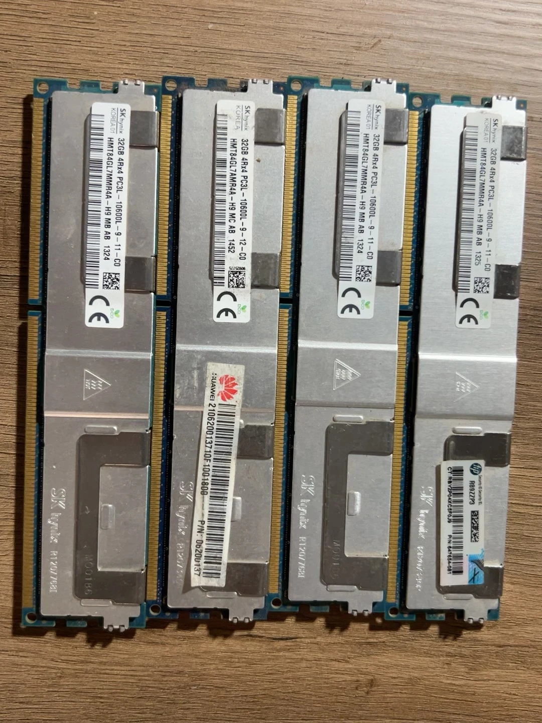 HMT84GL7MMR4A-H9 — product reference photo 1