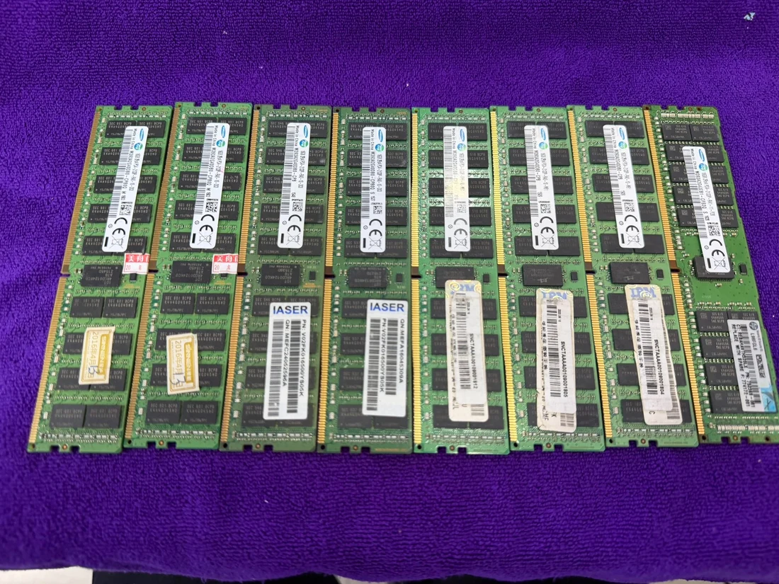 Samsung 16GB DDR4-2133 RDIMM 2Rx4 — reference photo including other products 1