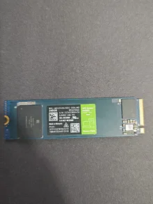 WDS240G2G0C-00AJM0 — product reference photo 1