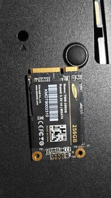 T900-256GB — product reference photo 3