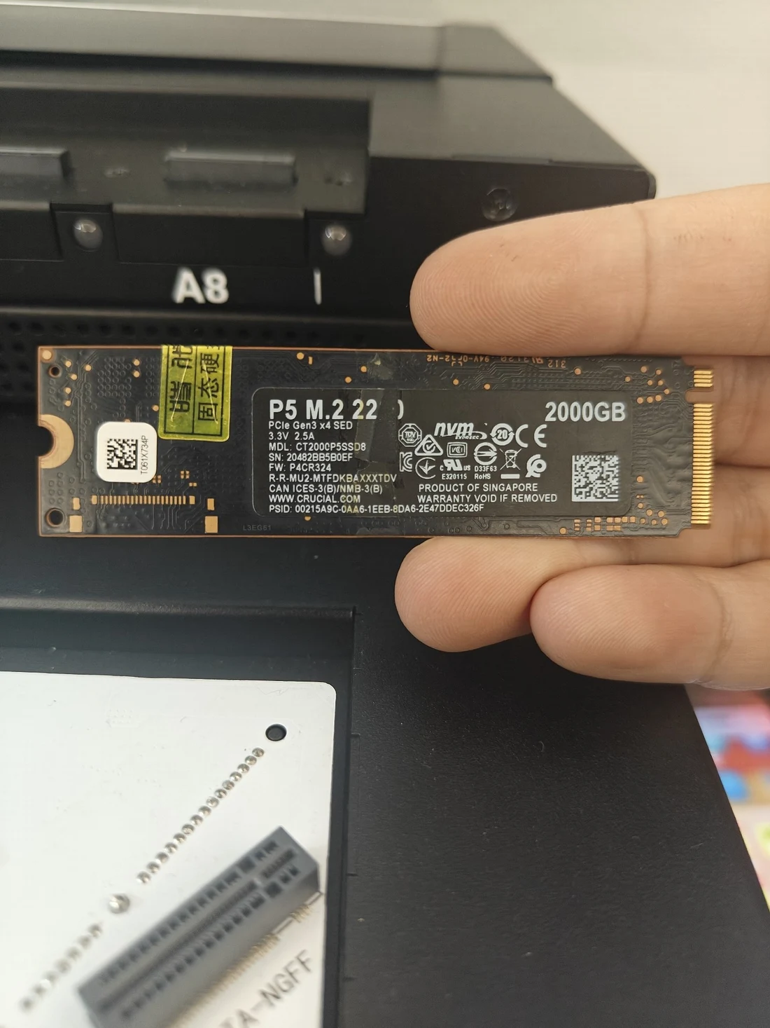 CT2000P5SSD8 — product reference photo 1