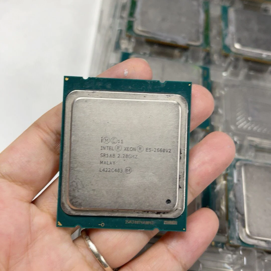 Intel Xeon E5-2660 v2 — product reference photo 1