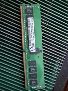 HMA82GR7AFR8N-VK — product reference photo 1
